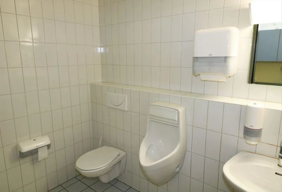 Lichtdurchflutete Gewerberäume Raum für Ihre Vision! – Foto 10 von 12