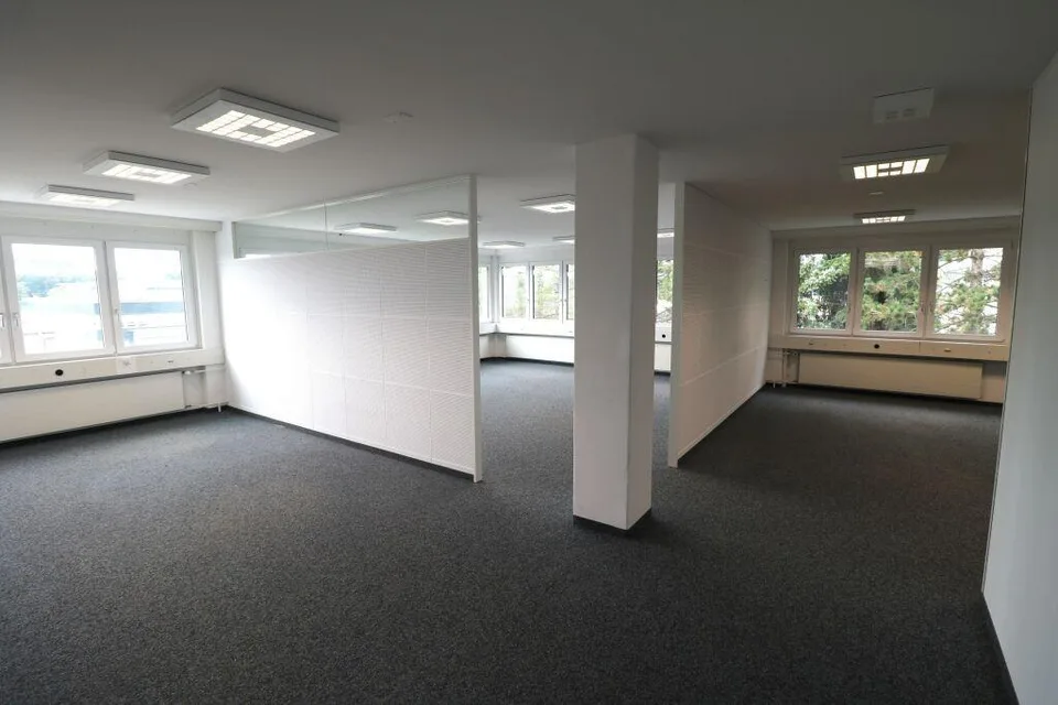 Moderne Büroräumlichkeit zu vermieten – Foto 7 von 12