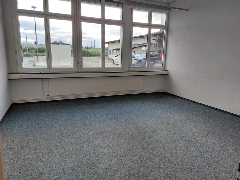 Büro-/Lagerfläche