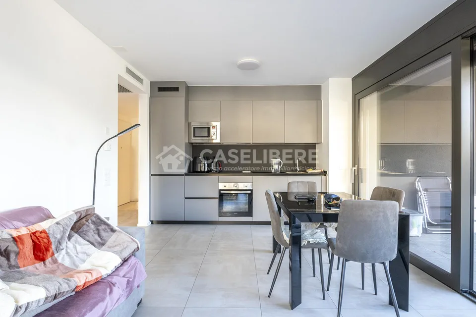 ELEGANTE 2.5 LOCALI ARREDATO A BREGANZONA