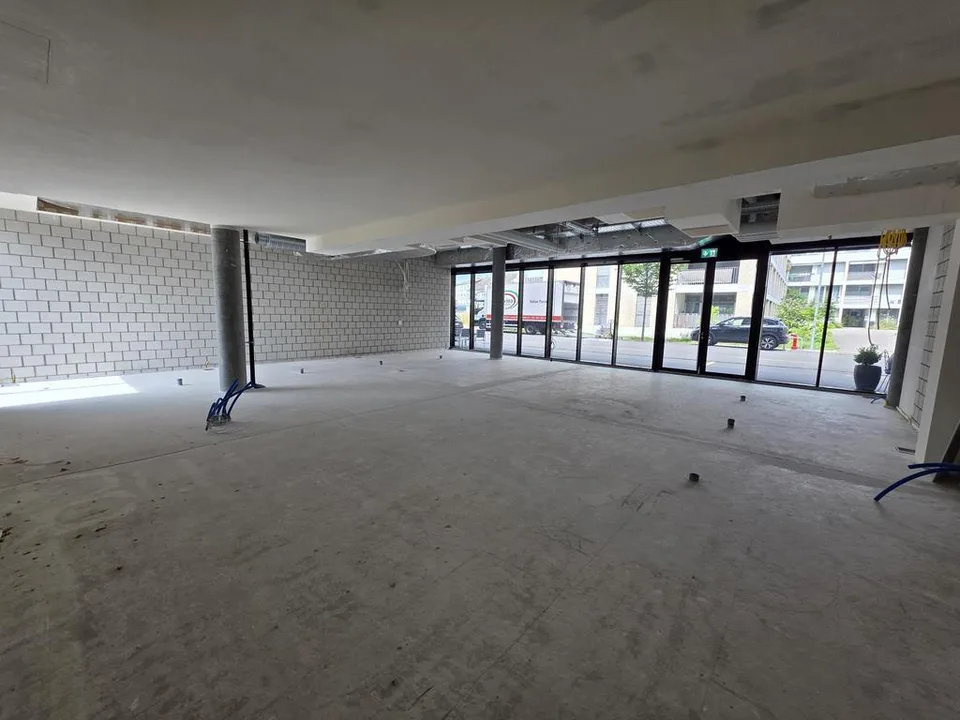 tolle Gewerbefläche direkt am Bahnhof