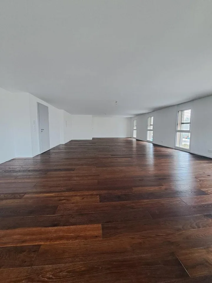 Flexibel nutzbare Rohbauflächen ab 57m2 - Surfaces bruts dès 57m2