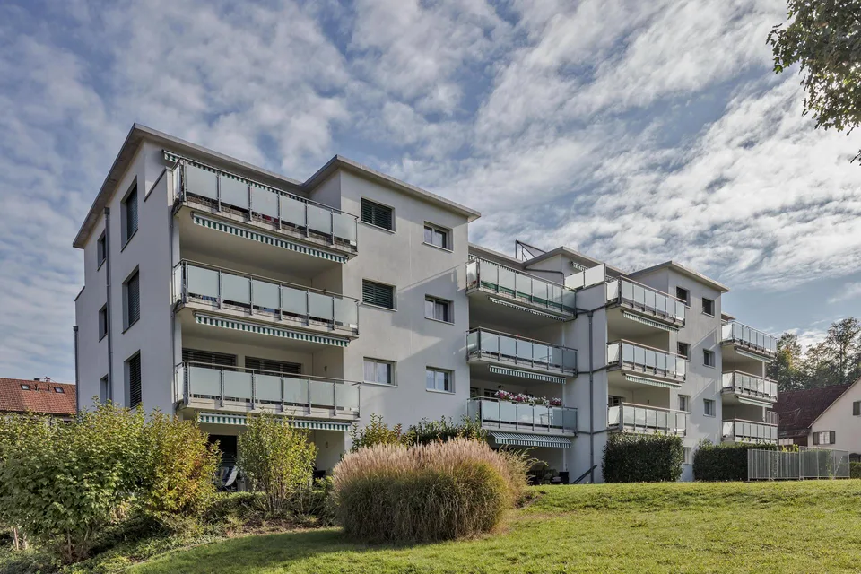 Parkplatz in Rikon im Tösstal
