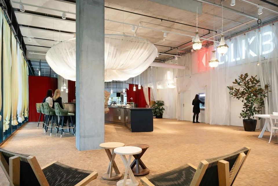 ALBA HAUS - Mehr als ein Büro: 245 m² im ersten Work-Life Blending ...