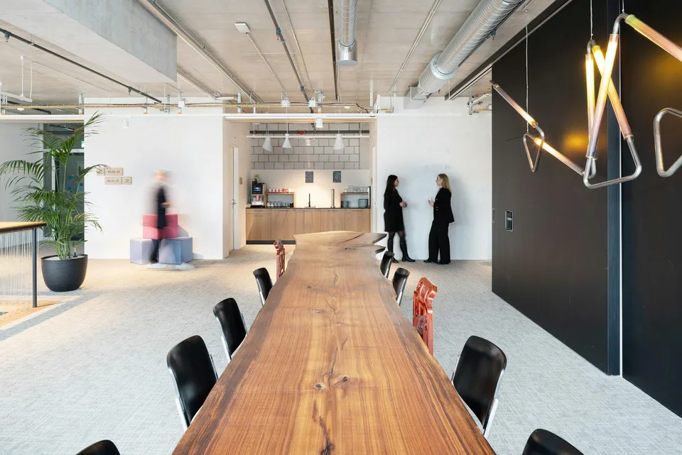 ALBA HAUS - 720 m² Raum für Performance & Begegnung - 720 m² im ALB...