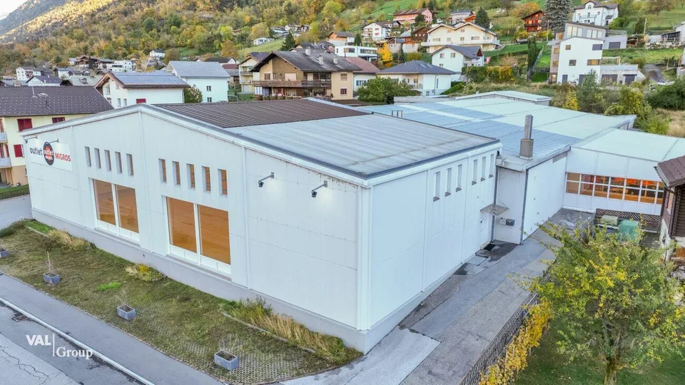 Grosszügige Gewerbehalle in Eyholz - vielseitig nutzbar und ideal e...