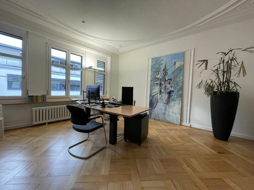 Repräsentative Altbau-Büros im Seefeld zu vermieten