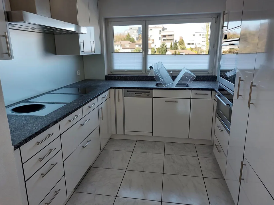 Aussergewöhnliche 3.5-Zimmerwohnung mit Wellness-Oase – foto 9 di 21