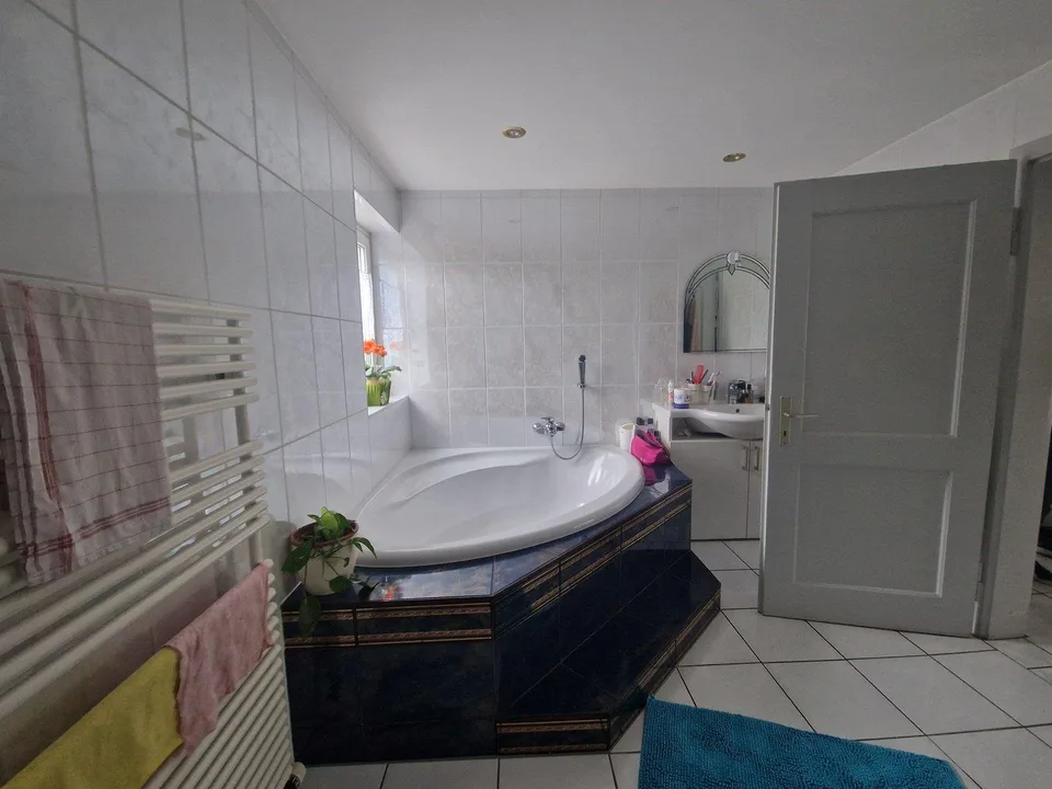 Aussergewöhnliche 3.5-Zimmerwohnung mit Wellness-Oase – foto 10 di 21