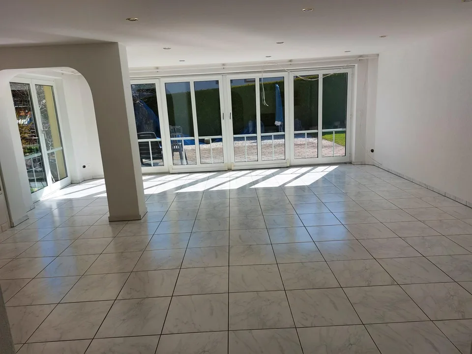 Aussergewöhnliche 3.5-Zimmerwohnung mit Wellness-Oase – foto 8 di 21