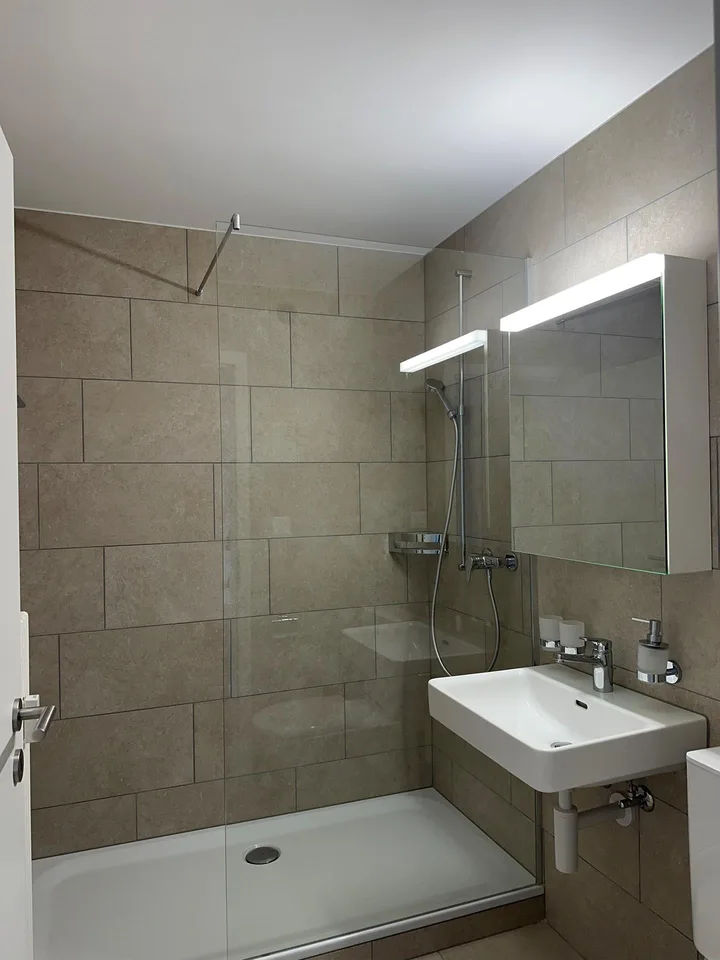 Kernsanierte 3.5 Zimmerwohnung im Zentrum von Kreuzlingen – foto 7 di 8