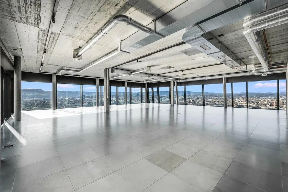 Exklusive Fläche im 29. OG des Claraturms mit 360-Grad-Panoramablick