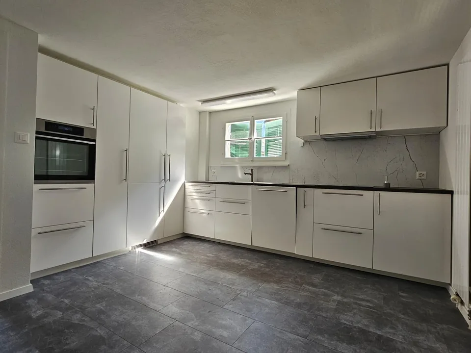 Charmantes 5.5-Zimmer-Einfamilienhaus mit Umschwung