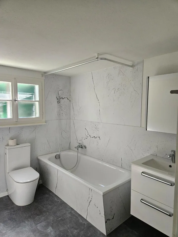 Charmantes 5.5-Zimmer-Einfamilienhaus mit Umschwung – Foto 6 von 13
