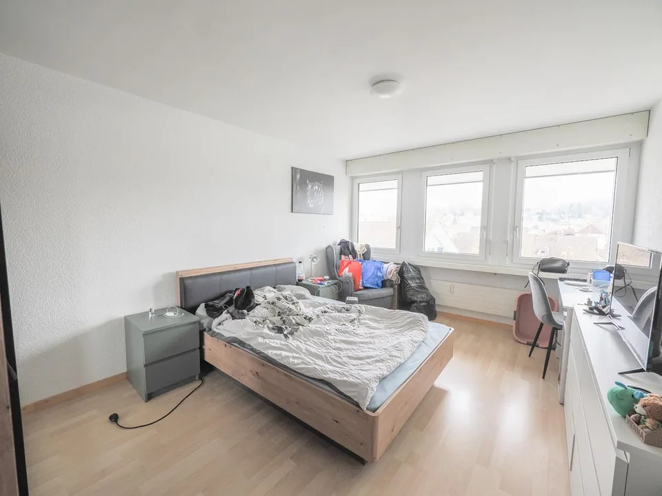 4.5-Zimmerwohnung im 4.OG, mit Lift, im Zentrum von Langenthal
