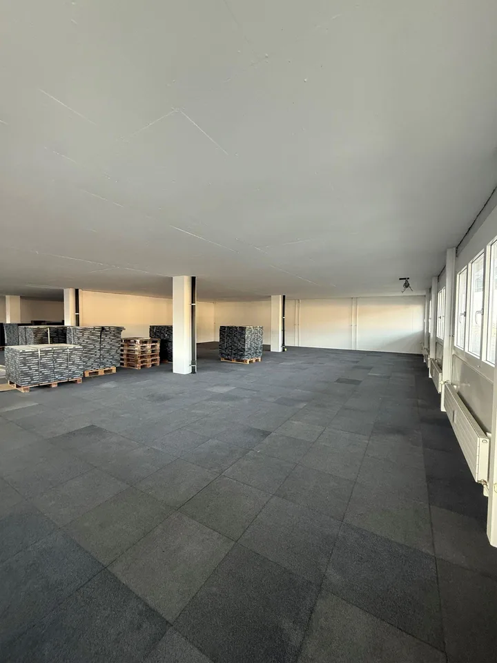 305m² Büro in Baar zu vermieten