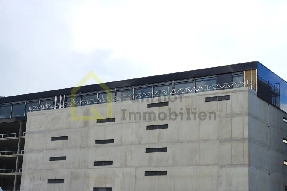 PKW - Parkplätze in Parkhaus (Ladestationen E-Mobility vorhanden) – foto 6 di 7