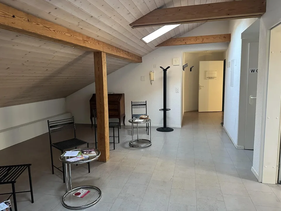 Flexible Büro- oder Praxisräume an zentraler Lage in Spiez