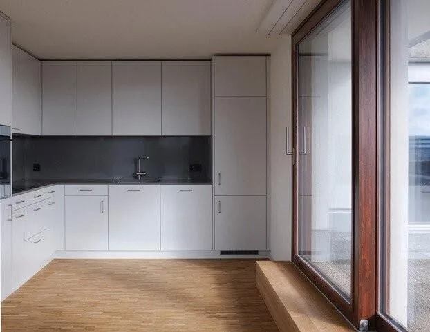 MIETEN OHNE KAUTION - Neu sanierte und zentral gelegene Attika-Wohnung