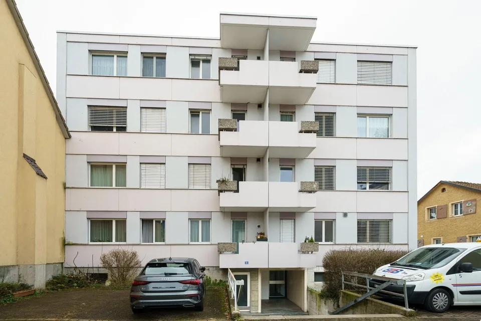 Büroflächen zu vermieten – 55 m² an zentraler Lage in Bottmingen