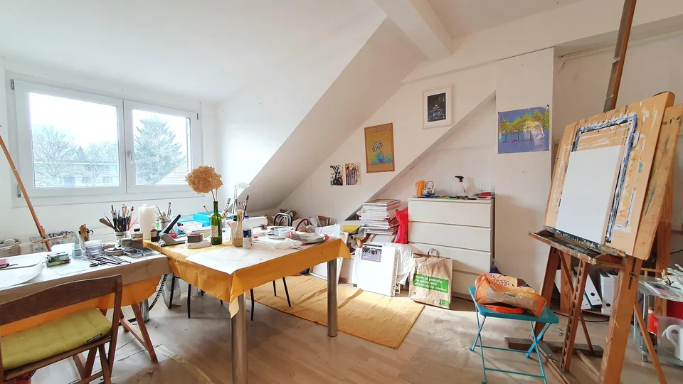 Helles und schönes Künstleratelier oder Startup Büro