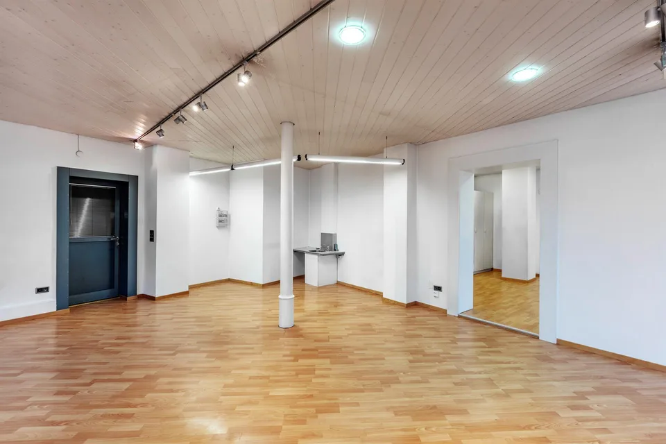 Attraktive Ladenfläche an urbaner Lage zu vermieten
