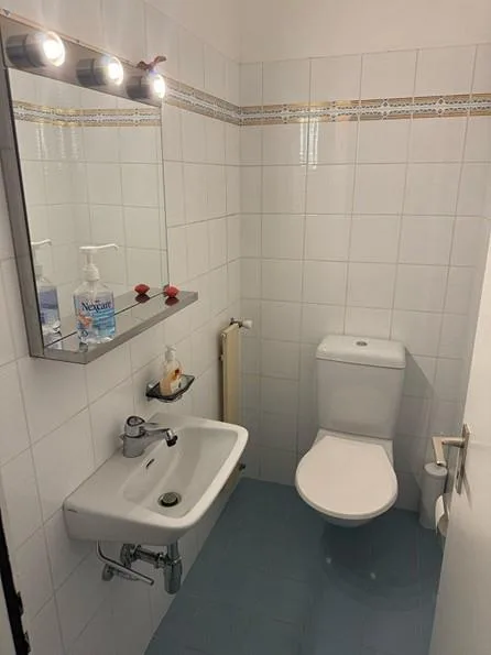 Affittasi 4.5 locali zona Clinica Moncucco