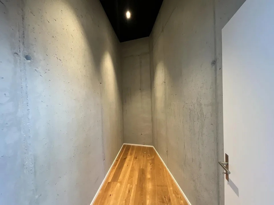Vielseitiges Gewerbe auf zwei Etagen – im Zentrum von Emmenbrücke – photo 10 of 12