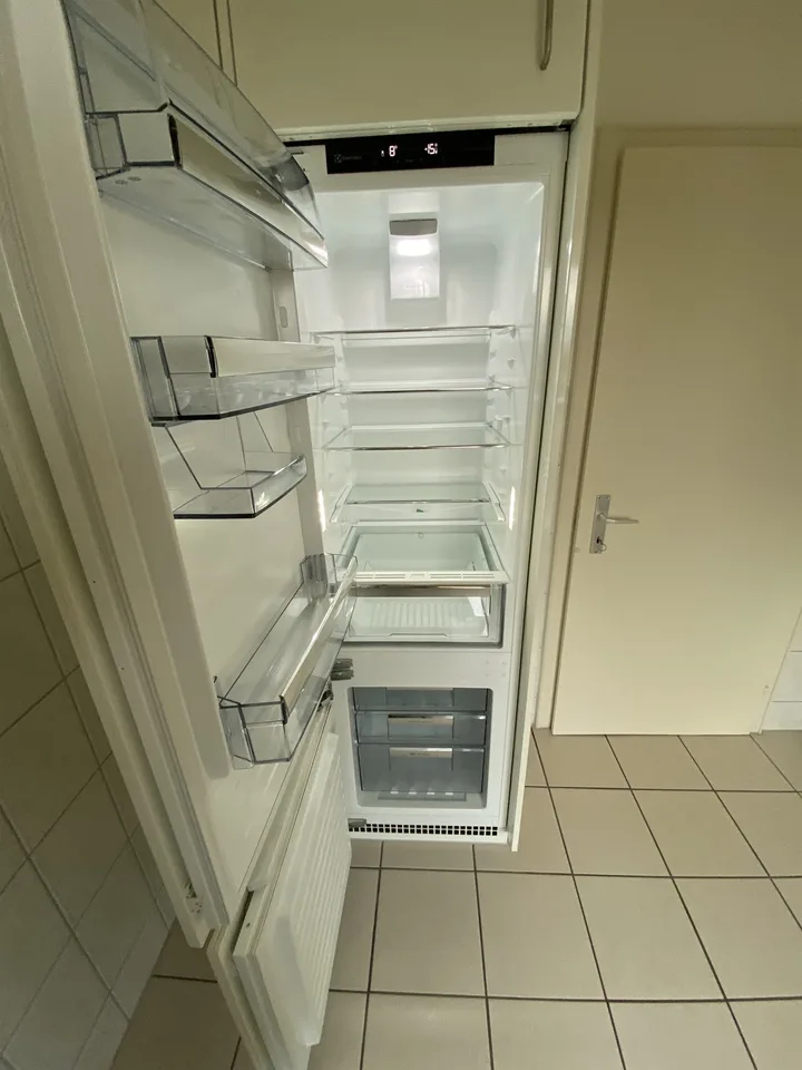 3 1/2 Z'-Attika-Wohnung im DG mit grosser Terrasse