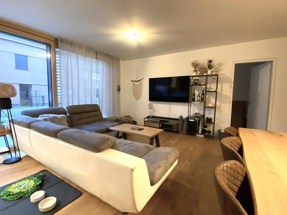 gepflegte Wohnung in Neubausiedlung