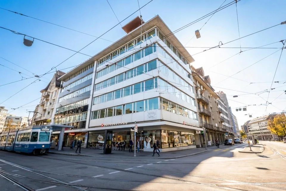 Büro ca. 104 m2 im 3.OG, in 8004 Zürich zu vermieten