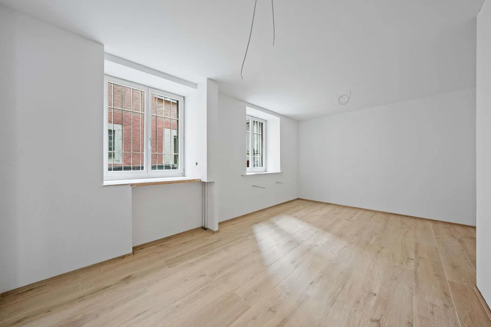 Attraktive Gewerbeeinheit 170 m², frisch saniert – Foto 9 von 11