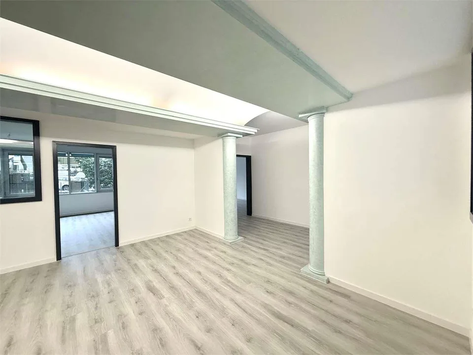 Lugano, ufficio di prestigio di 7 locali con vista lago panoramica