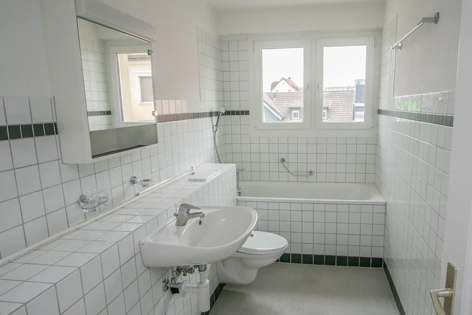 Familienwohnung mit neuer Küche im Zentrum von Arbon