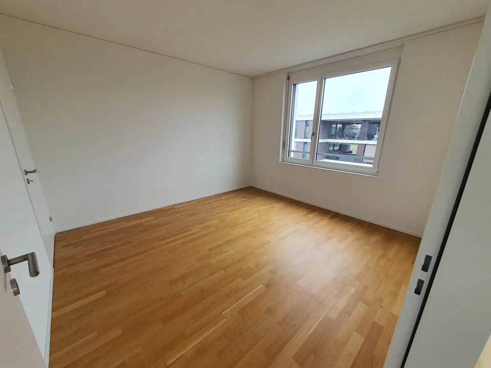 Schöne und helle 3.5-Zimmerwohnung im 2. OG in Bern Brünnen