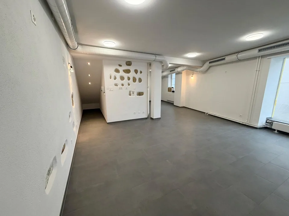 Schöner Gewerberaum im Zentrum von Neuhausen