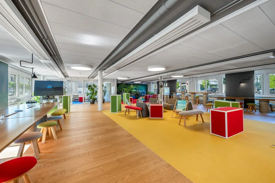 Bürohaus Inwilerried - Platz für Visionen. Raum für Ihr Unternehmen. – foto 12 di 13