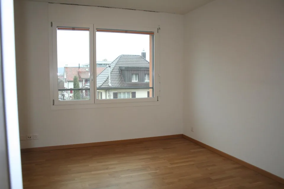 Grosszügige 3 1/2-Zimmerwohnung, ca. 97 m2