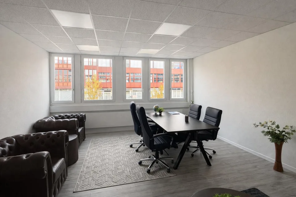 390 m² Bürofläche in Cham  viel Platz zu attraktiven Konditionen
