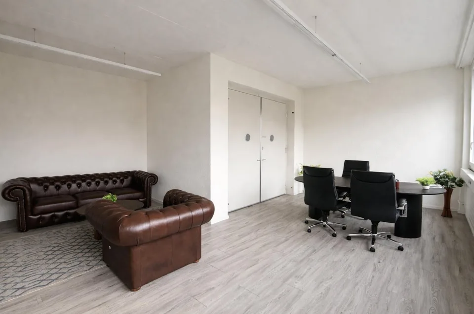 390 m² Bürofläche in Cham viel Platz zu attraktiven Konditionen – photo 6 sur 8