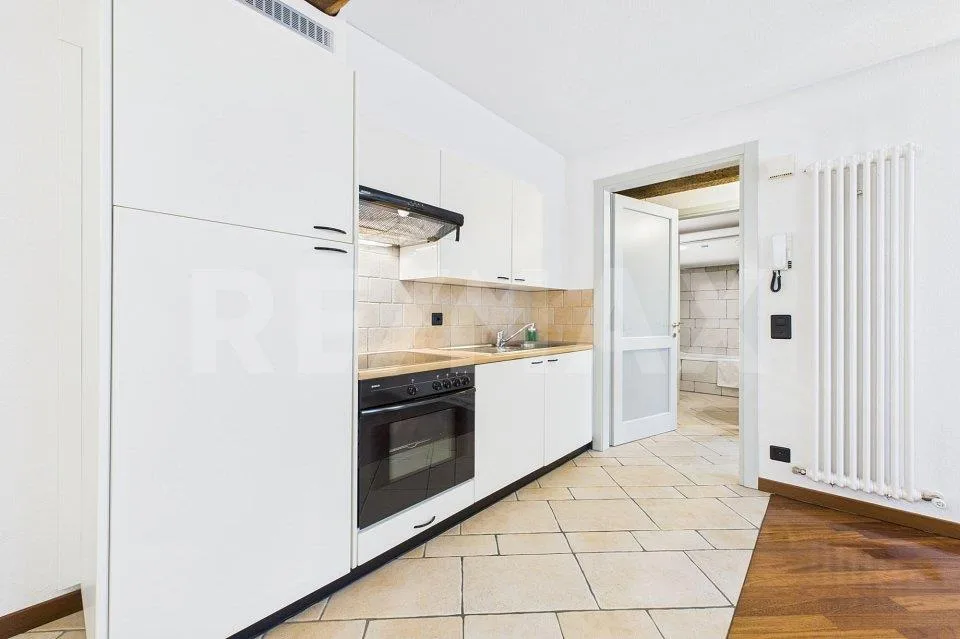 Affascinante appartamento di 2½ locali con splendida vista lago nel... – foto 7 di 13