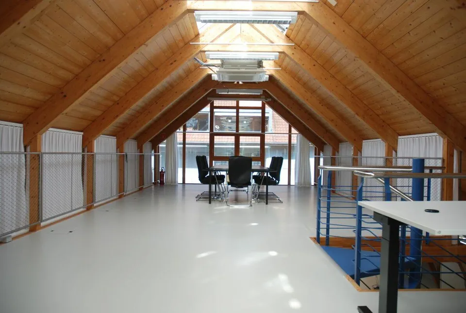 Loft-Büroräumlichkeiten an optimaler Lage Nähe Loryplatz und Fische...