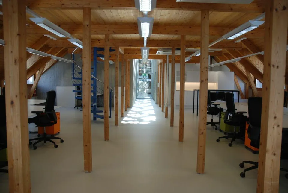 Loft-Büroräumlichkeiten an optimaler Lage Nähe Loryplatz und Fische...