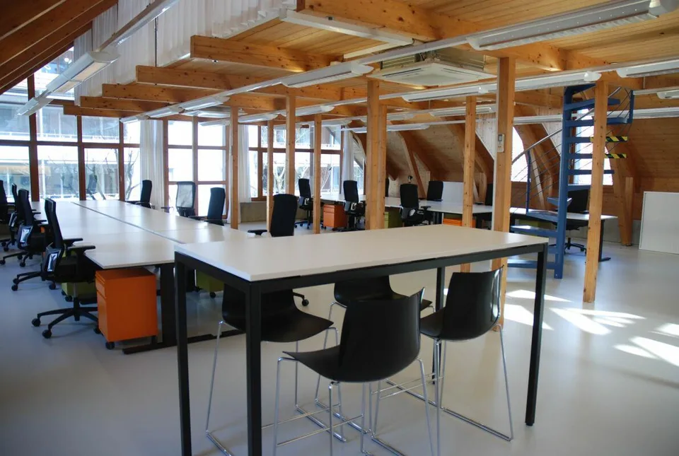 Loft-Büroräumlichkeiten an optimaler Lage Nähe Loryplatz und Fische...