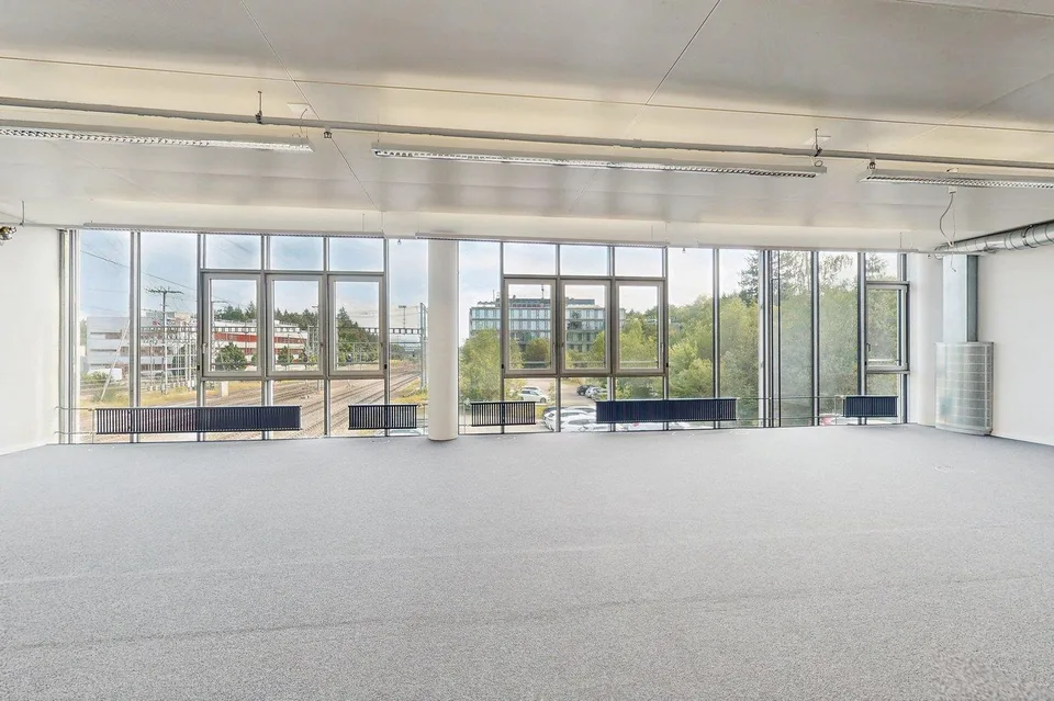 Arbeiten mit Aussicht - Flexible Bürofläche² in Zollikofen – Foto 8 von 9