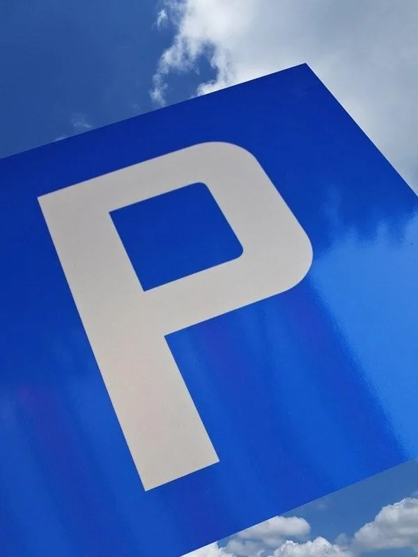 Motorradparkplätze in ZUG