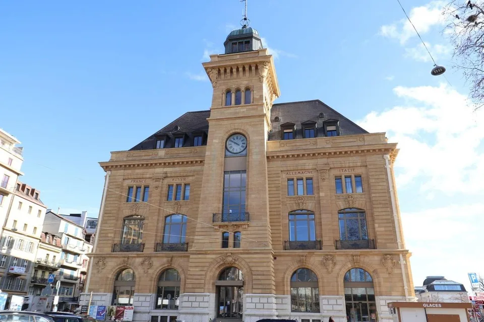 Salle d'env. 78 m2 à louer à Neuchâtel