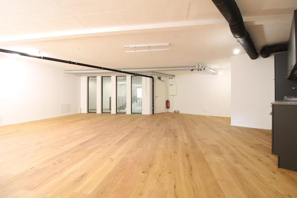 Moderne Gewerbefläche im Neubau