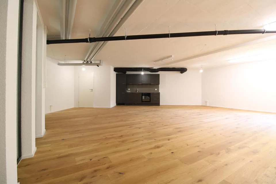 Moderne Gewerbefläche im Neubau