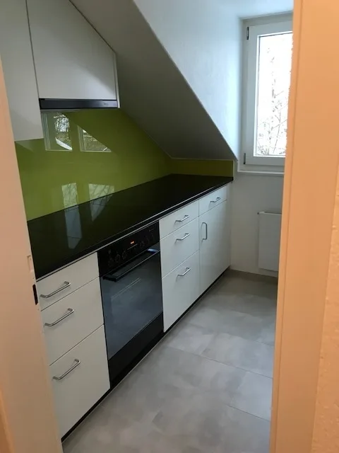 schöne 4.5-Zimmer-Dachwohnung mit Terrasse